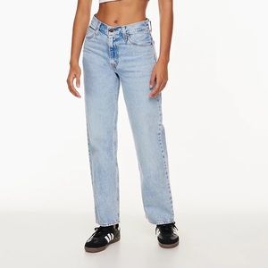 Aritzia Levi’s Dad Jeans - Charlie Boy